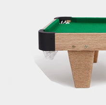 Load image into Gallery viewer, VETRESKA Meownooker Cat Entertainment Unit