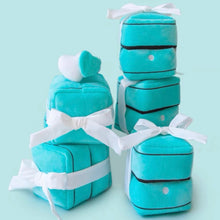 Load image into Gallery viewer, POOZPET Marry Me Snuffle Pet Toys