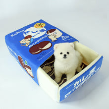 將圖片載入圖庫檢視器 KASHIMA Box Of Biscuits Pet Bed