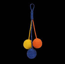Load image into Gallery viewer, ZEZE Dangling Balls Pet Toy