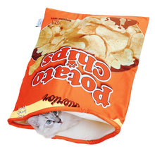 將圖片載入圖庫檢視器 KASHIMA Potato Chips Hiding Pet Bed