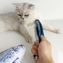 Load image into Gallery viewer, WOHOO MARKET Fish Cat Toy With Catnips