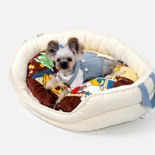 Load image into Gallery viewer, NIAN&#39;GAO Cartoon Pet Bed
